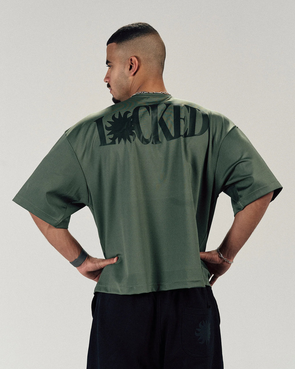 OLIVE BOXY FORM TEE